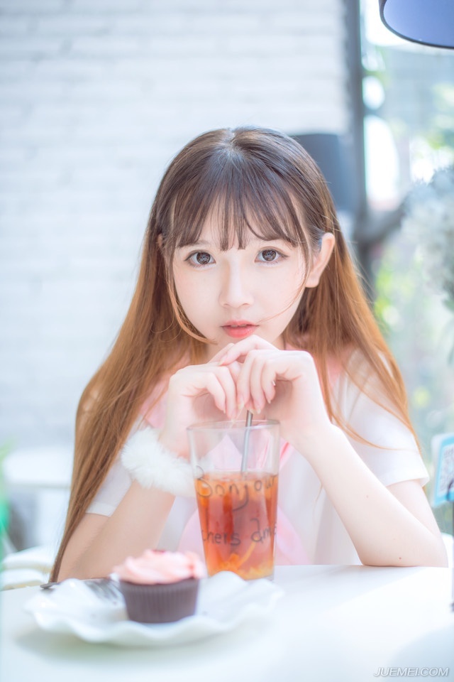 形容友情比爱情靠谱的句子句